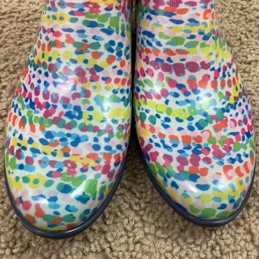 JACK ROGERS Sallie Rainbow Rain Boots